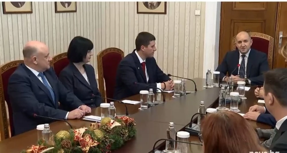 Румен Радев обяви кога връчва първия мандат