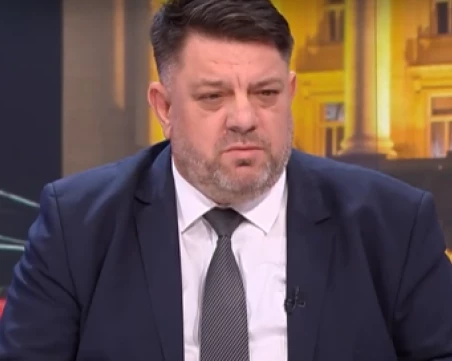 Атанас Зафиров: Оставка сега би била предателство към партията