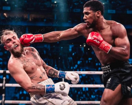 Джейк Пол е с две фрактури на брадата след мача с Антъни Джошуа