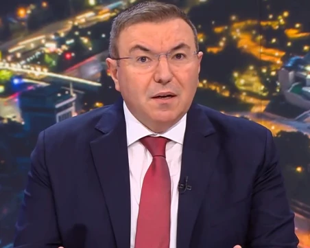 Костадин Ангелов: В политиката няма място за вдигнати юмруци, шамари и ритници