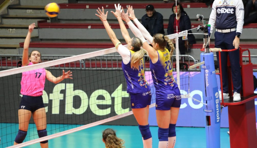 Марица загуби гейм, но се класира за финала за Купата