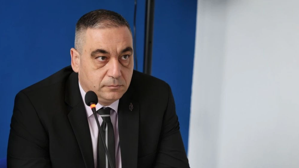 „Трети Март” става партия, приемат президента за свой неформален лидер