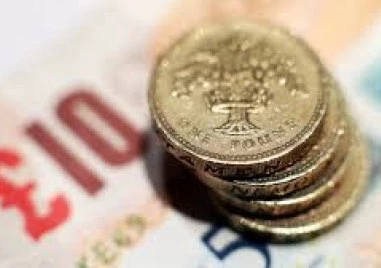 Великобритания планира да въведе допълнителен данък върху скъпите имоти за