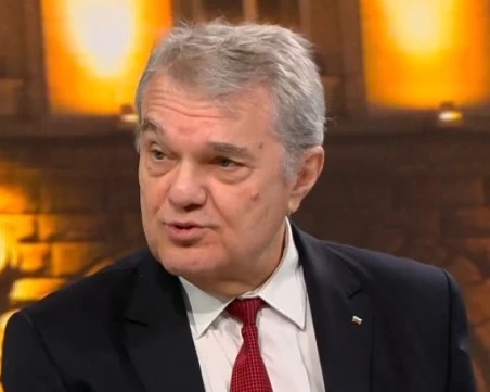 Румен Петков: Като власт показахме недостатъчна компетентност и лоша комуникация с хората