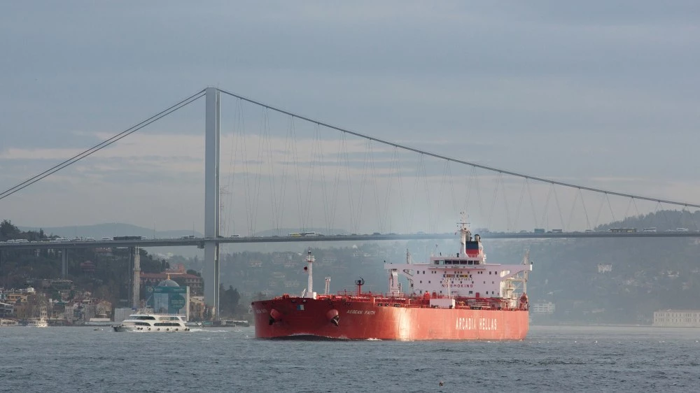 Турция вдига таксите за преминаване на търговски кораби, от ще се отрази на стоките
