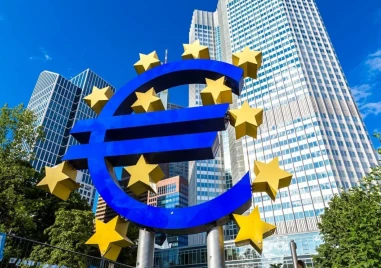 ЕЦБ готви светлинно шоу за влизането на България в еврозоната