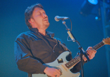 Почина музикалната легенда Крис Риа