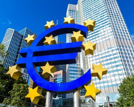 ЕЦБ готви светлинно шоу за влизането на България в еврозоната