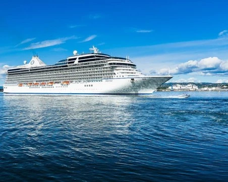 Туристка загина при сблъсък между круизни кораби в Египет