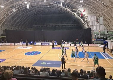 Баскетболният Локомотив загуби с 94 89 от Балкан у дома