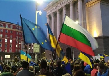 Правителството одобри финансова подкрепа за Украйна по плана на Европа