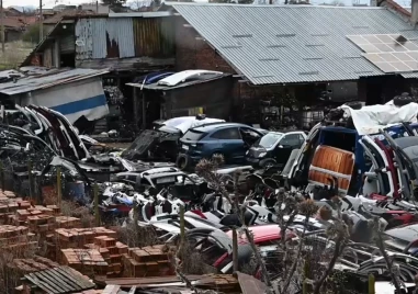 Служители на Главна дирекция Национална полиция разкриха две незаконни автоморги