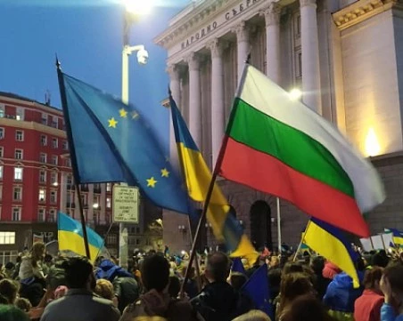 Правителството одобри финансова подкрепа за Украйна по плана на Европа