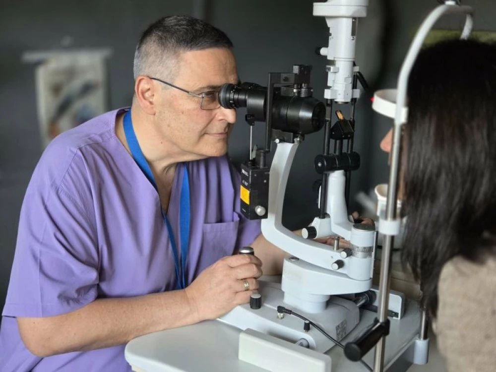 Пиротехниката ослепява: 25–30 пловдивчани годишно с очни травми по празниците