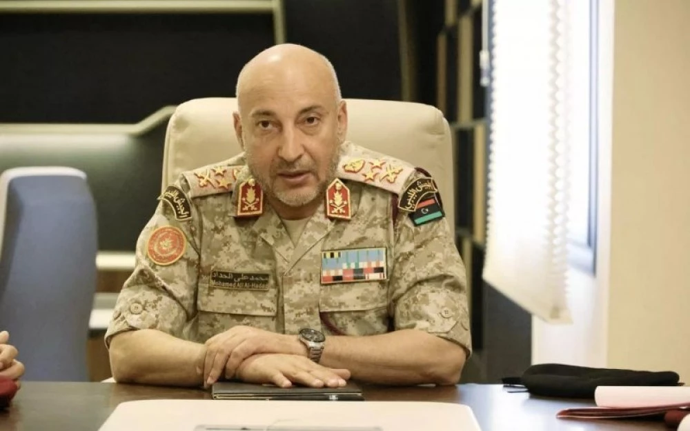 Шефът на армията на Либия загина при самолетна катастрофа в Турция