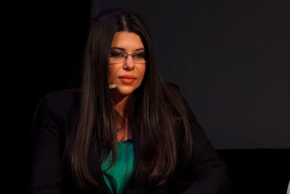 Тина Ивайлова: Свободата на словото не се измерва с кафе пред камерите, а с това кой остава, когато камерите ги няма!