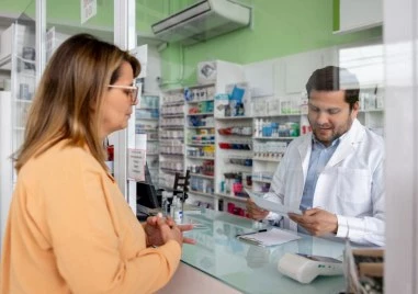 Аптеките спират работа на Нова година заради еврото