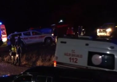 Либия обяви тридневен национален траур след самолетната катастрофа в Турция