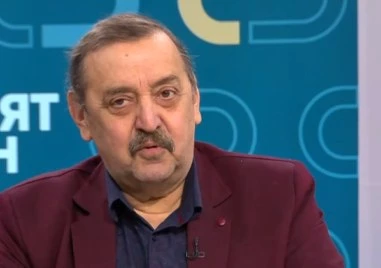 Проф. Тодор Кантарджиев: Греяното вино помага при леки инфекции