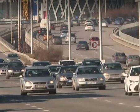 МВР: В цялата страна движението е спокойно, няма задръствания, времето обаче се влошава