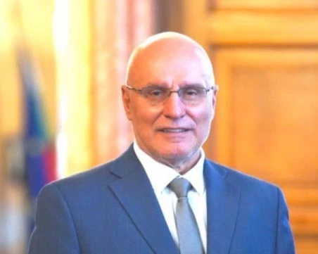 Шефът на БНБ: Не бих приел да бъда служебен премиер