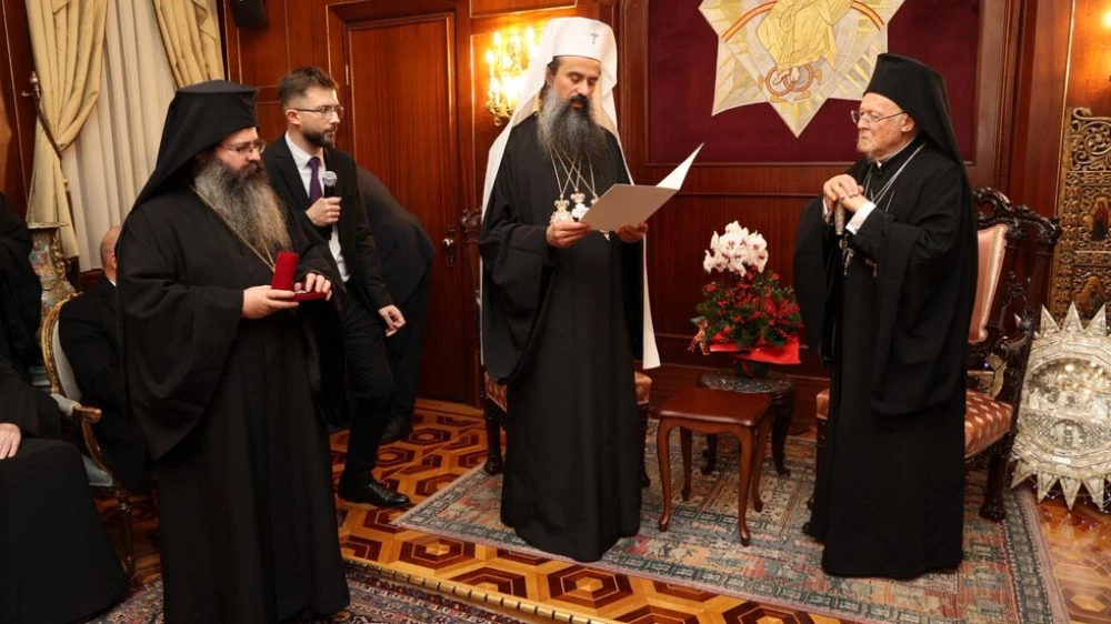 Започна мирното посещение на патриарх Даниил във Вселенската патриаршия