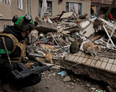 Експлозии в Киев след масирана руска ракетна атака срещу Украйна