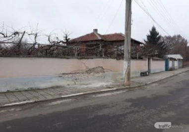 Още пловдивски села остават без ток след бурния вятър
