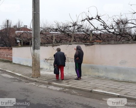 Още пловдивски села остават без ток след бурния вятър