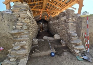 Голямата могила в район Южен която обещава да се превърне