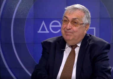 Навечерието на 2026 година заварва България в изключително напрегната политическа