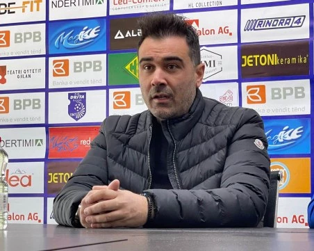 Грък поема Монтана