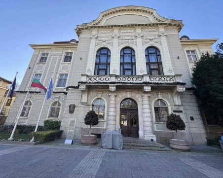 Промяна в работното време на касите на Община Пловдив и „Местни данъци