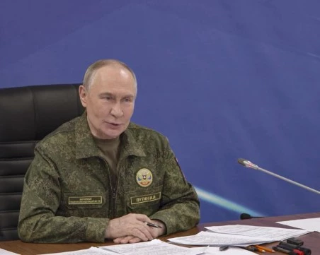 Путин: Руската армия уверено напредва в Украйна