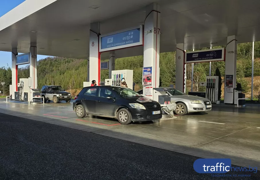 Пазарът на горива през 2025 г.: Скъпо в началото, евтино напролет и плавно връщане нагоре