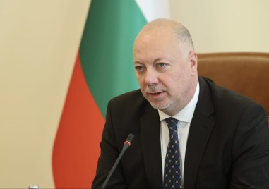 Желязков в последното заседание за 2025: Правителството бе създадено трудно, в сложна коалиция