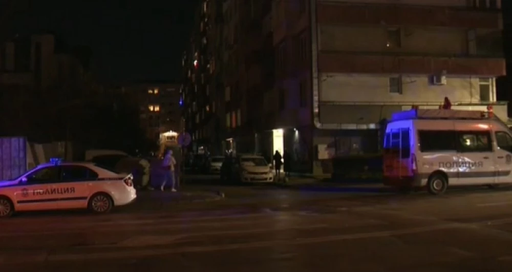 Арестуваха баща и син за въоръжения грабеж от магазин в София