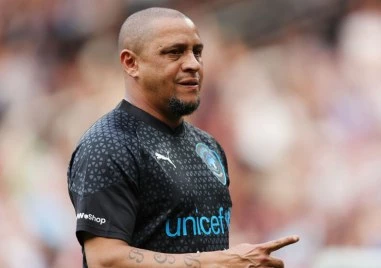 Легендата на световния футбол Роберто Карлош е претърпял успешна сърдечна