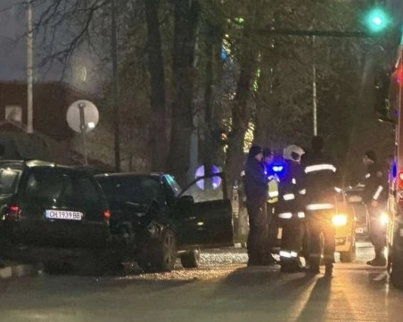 Двама загинаха при тежка катастрофа в Нова Загора