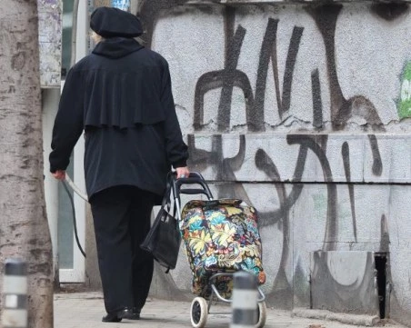 Средната продължителност на живота в България расте