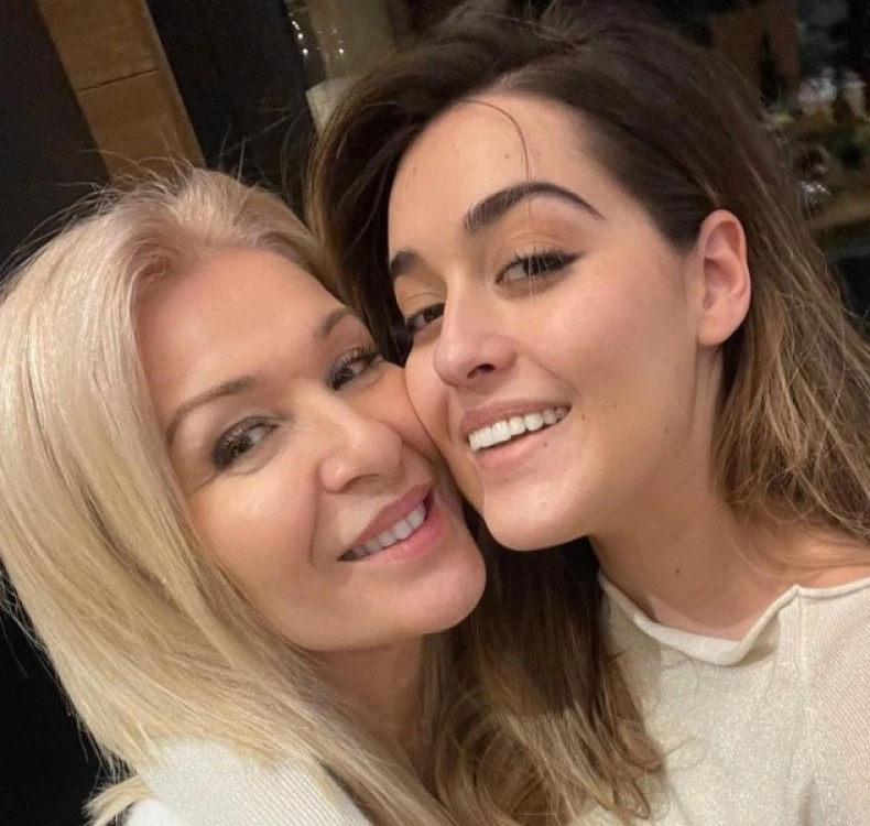 Дъщерята на Гала обяви, че очаква второто си дете