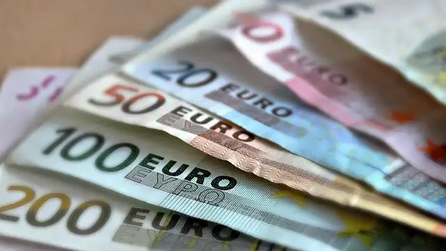 Над 95% от банкоматите у нас вече са заредени с евро