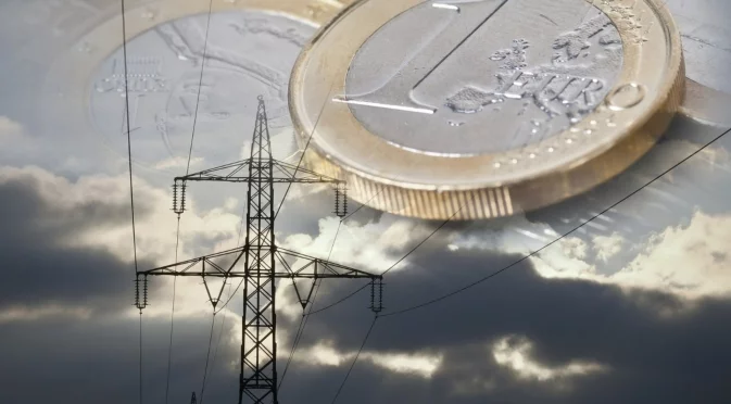 Токът за бизнеса на 2 януари поскъпва с близо 30%