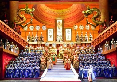 Националната опера на Китай гостува със своя монументален спектакъл на