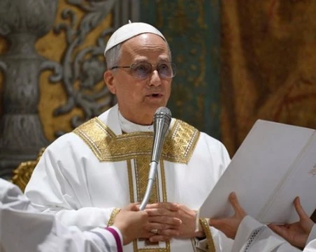 Папата посрещна 2026 година с призив за мир