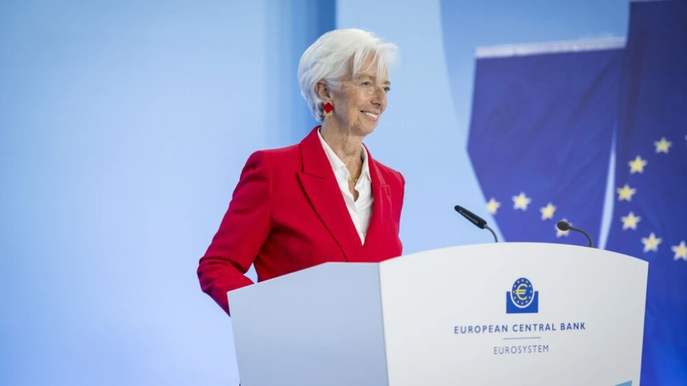 Кристин Лагард: Добре дошла в евросемейството, България