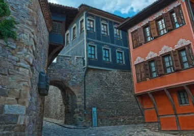 Термометрите в Пловдив ще отбележат повишение на температурите днес Сутрешните