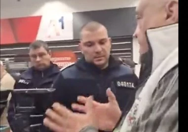 Цирк в магазините: Мъж не си иска рестото в евро