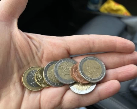 Малките търговци масово се оплакват от липса на евромонети