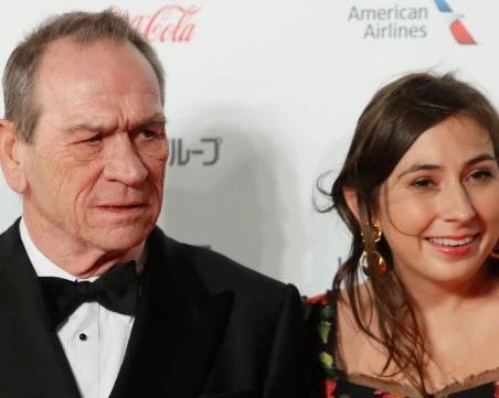 Откриха мъртва 34-годишната дъщеря на Томи Лий Джоунс